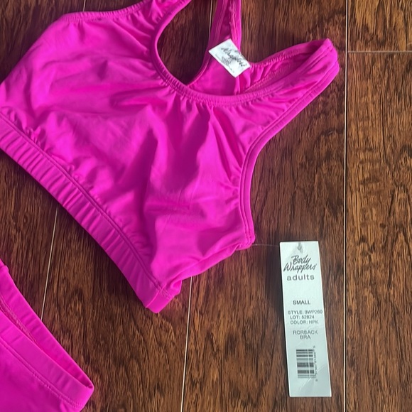 NWT - Body Wrappers workout Set. Sports bra #BWP260 & Bike shorts #BWP282 - Picture 3 of 8
